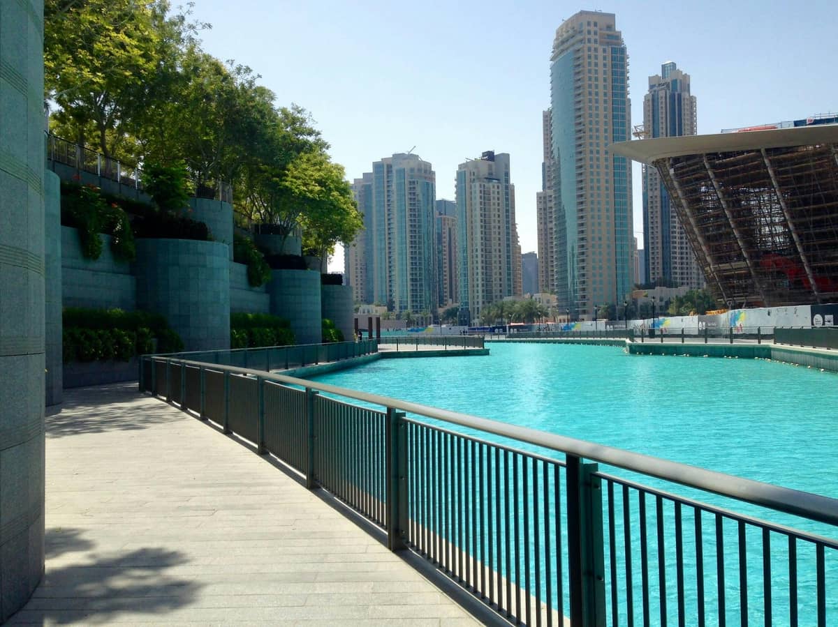 Burj Khalifa Fountain Walkway